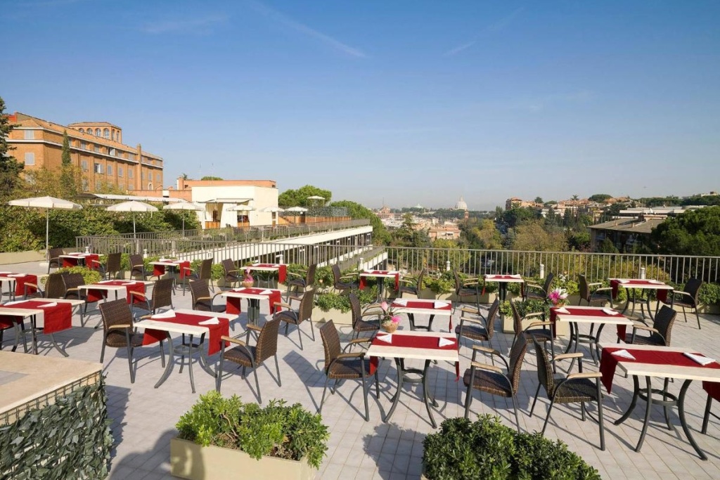 Cardinal Hotel St. Peter