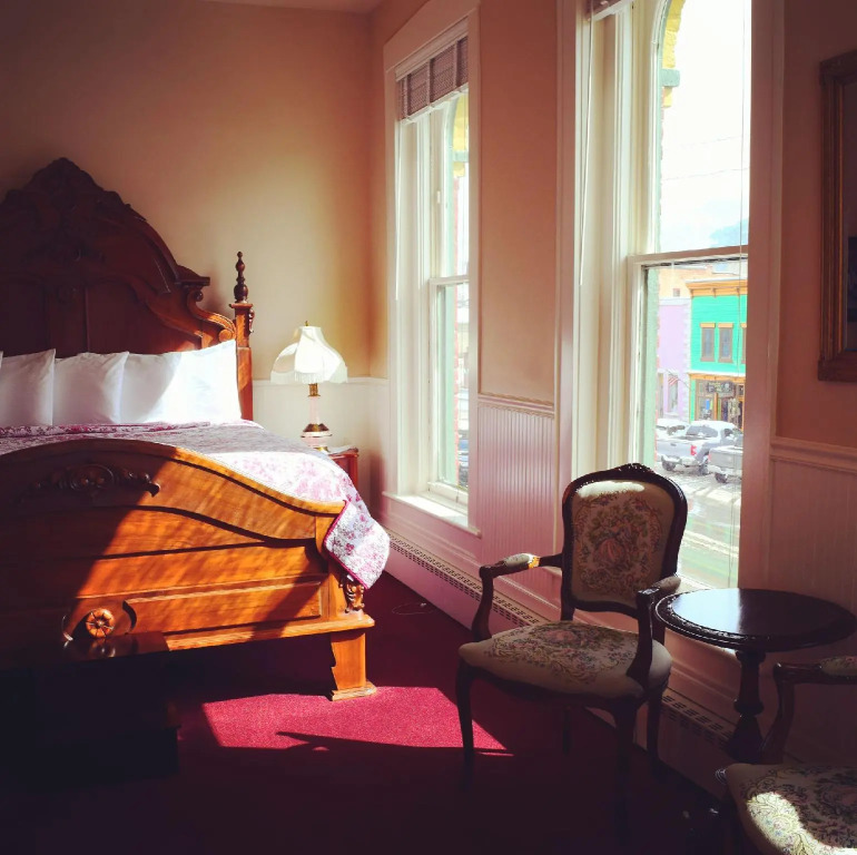 Grand Imperial Hotel