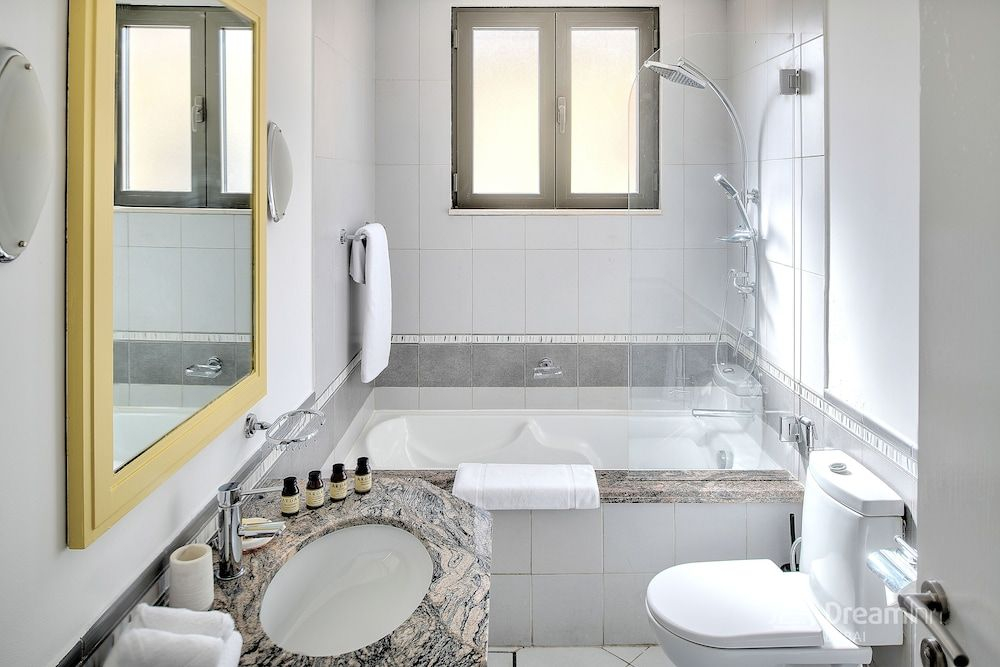 Dream Inn Dubai-Palm Island Retreat Villa