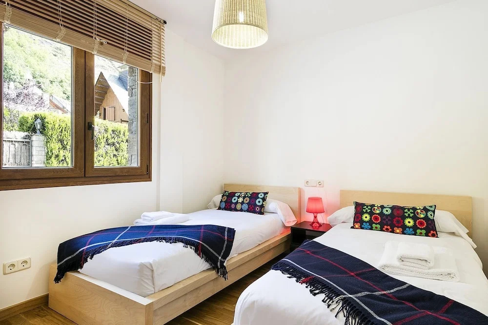 Luderna - Apartamento Bossost B42 Dera Glèisa