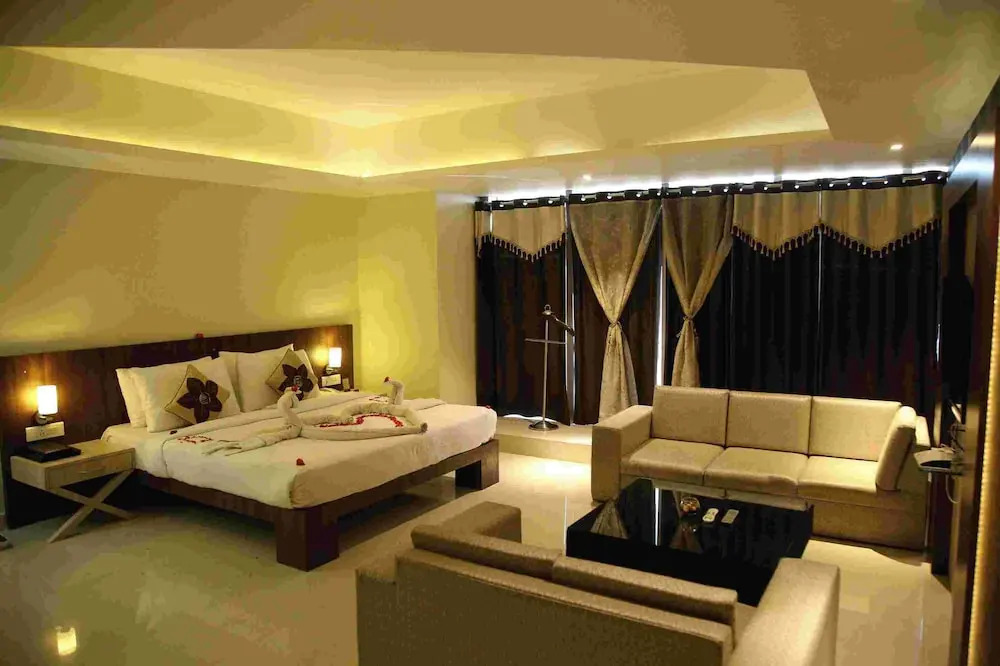Black Panther Hotel