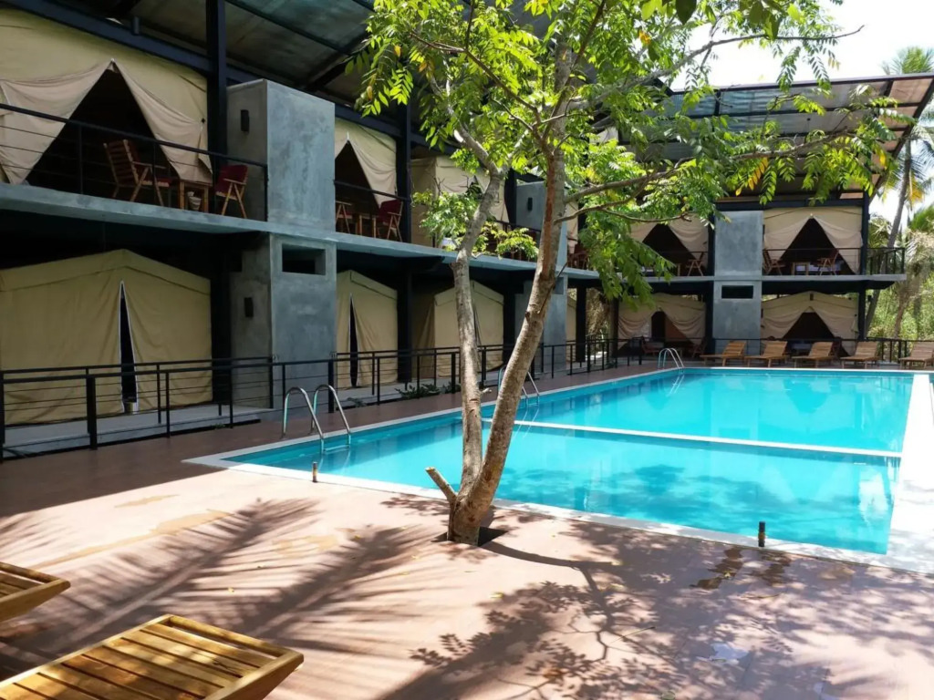 Athgira River Camp
