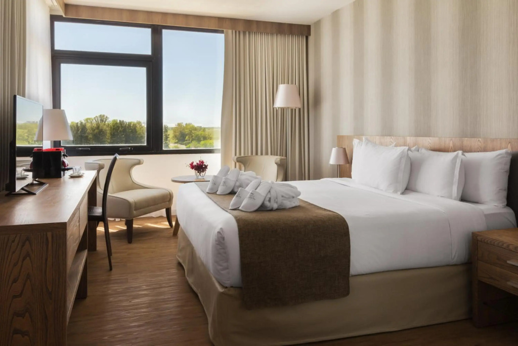Salinas del Almiron Resort & Spa Termal