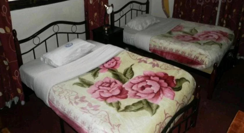 Sunrise Inn