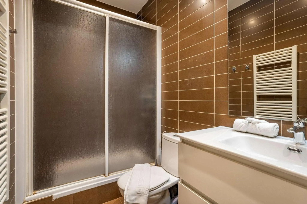 Ronda Sant Pere - Private City Center 1-Bedroom Suite