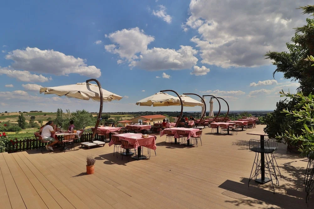 Dessera Vineyards Hotel