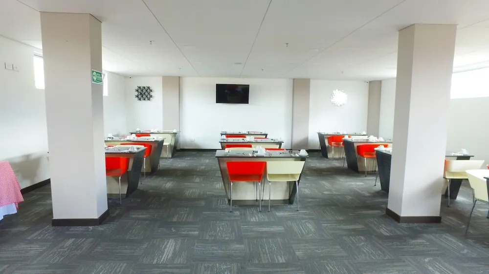 Hotel WLH Silver Corferias