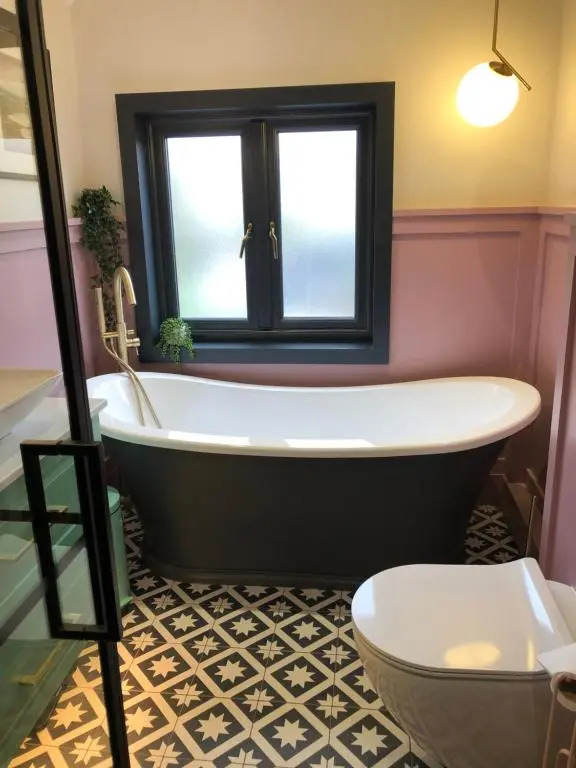 Boutique home near Chichester centre