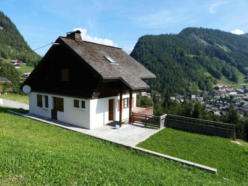 Chalet La Clusaz, 5 pièces, 8 personnes - FR-1-304-108