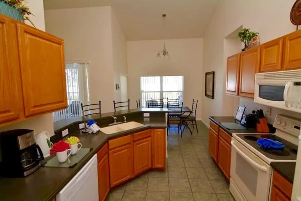 4 BR Manor at Westhaven Sleeps 10