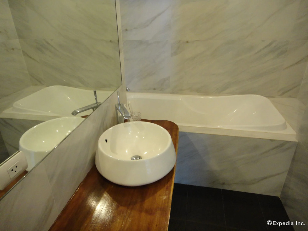 One Manalo Place