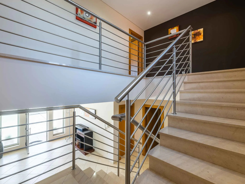 Spacious villa in Albufeira with private pool