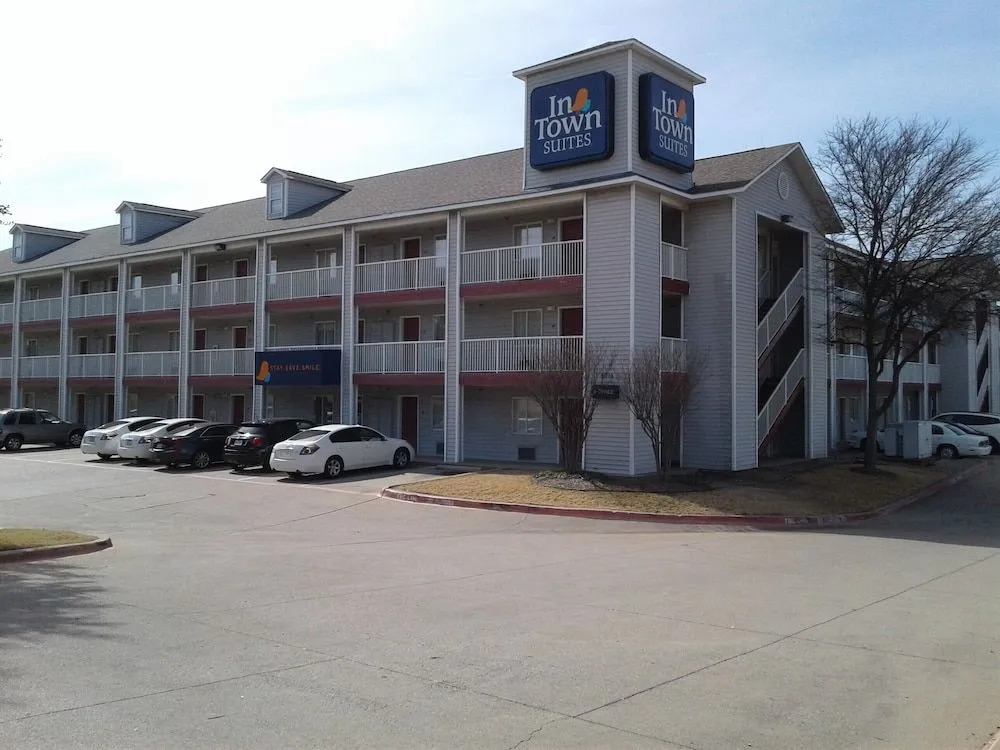 InTown Suites Extended Stay Arlington TX - South
