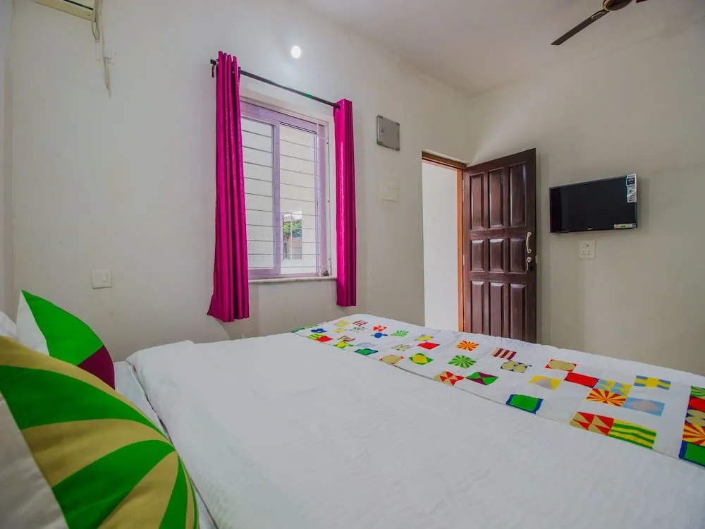 OYO 13098 Home Cozy Studio Near Uddo Beach
