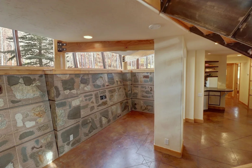 11 Stormwatch Circle 4br 3.5ba 4 Bedroom Home