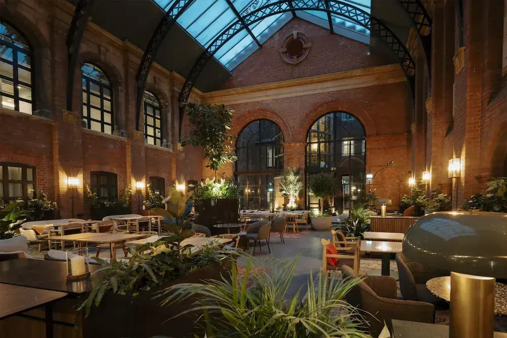 The Hobson Cambridge by Adina