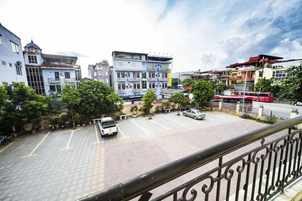 Phadin Hotel
