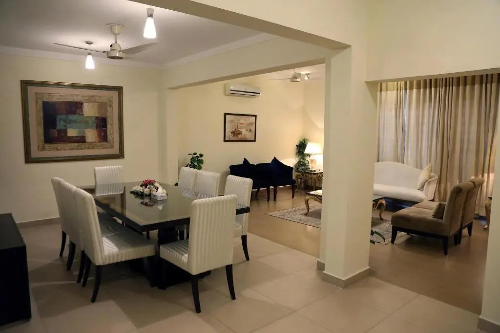 Butterfly Guest House Phase 7 Bahria Town