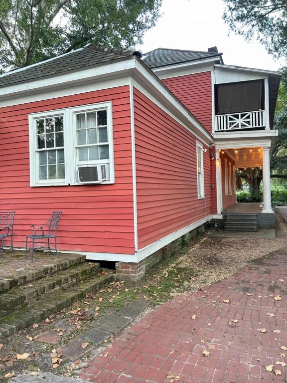 Pretty Peach Palace-Historic, Mins to Downtown