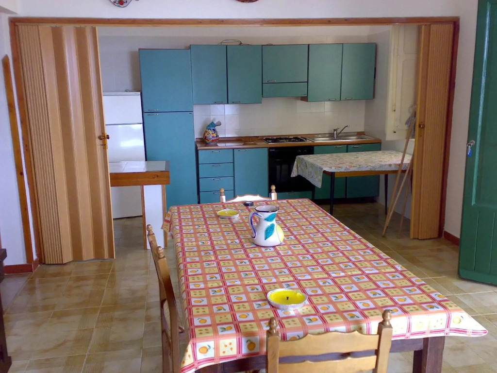 UsticaTour Apartments and Villas