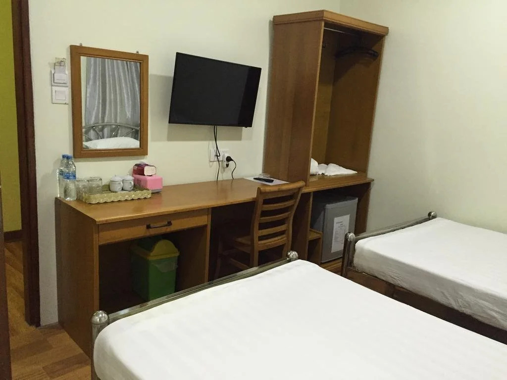 Htun Yadanar Motel