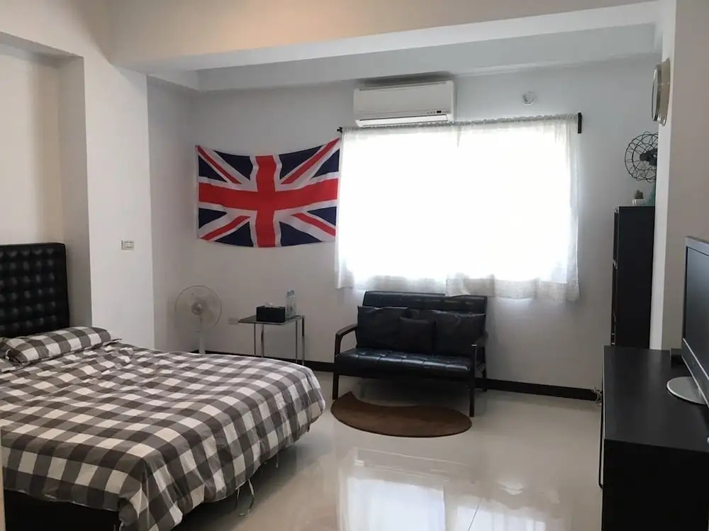 Taichung HSR Homestay