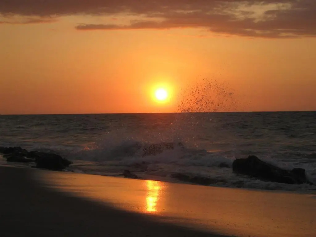Punta Sal Beach Bungalows - Canoas de Punta Sal Bungalow 10p