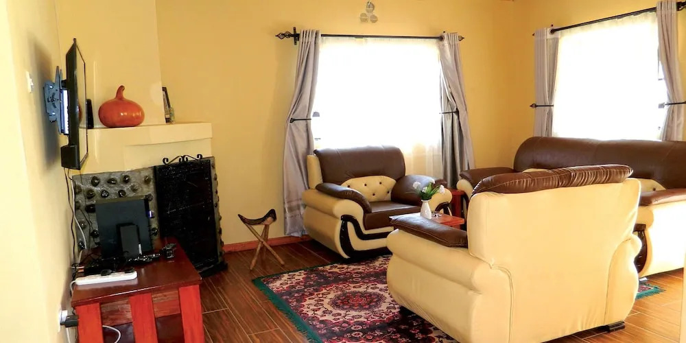 Mount Kenya Ecocamp & Villas