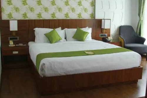 Hotel Ceasar Palace Kottayam
