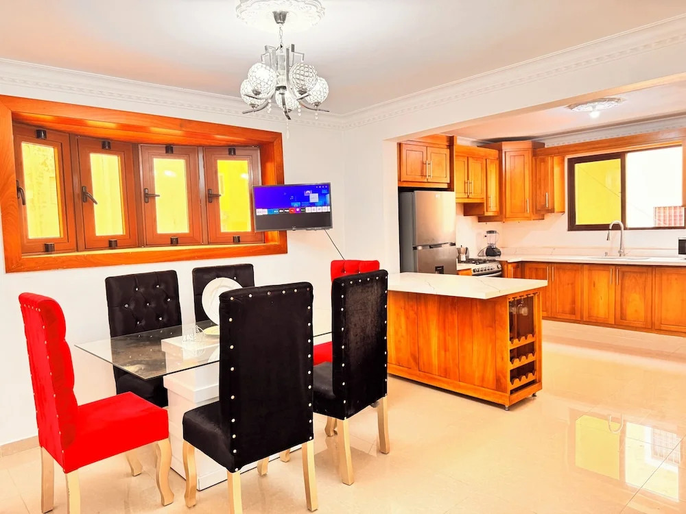 Enjoy Huge 4 Bedrooms and 3 Bathrooms