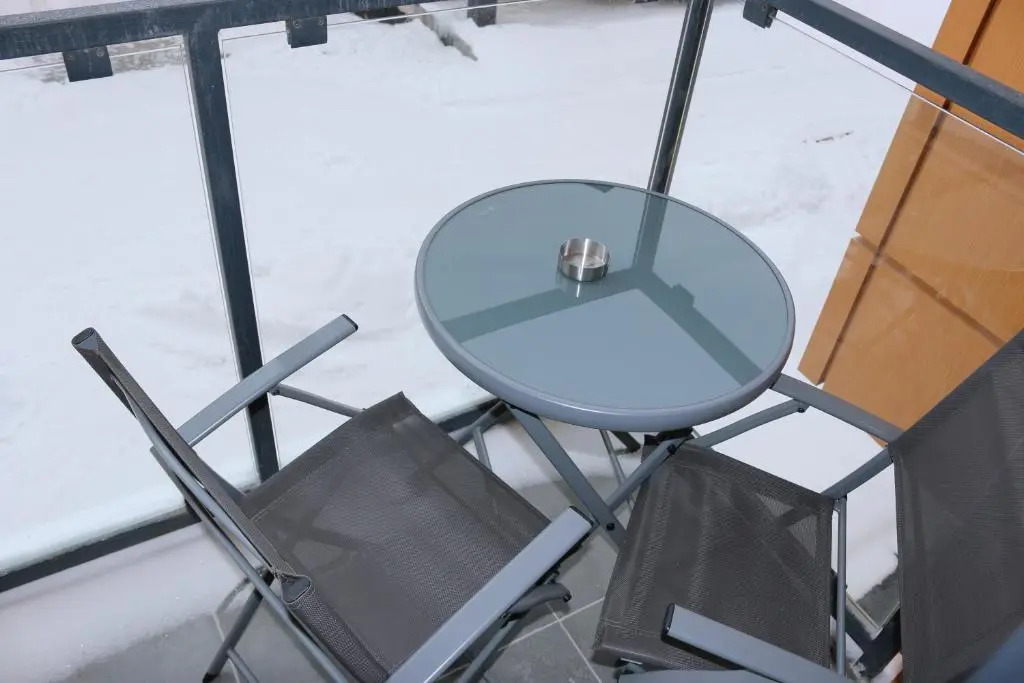 New Gudauri F4