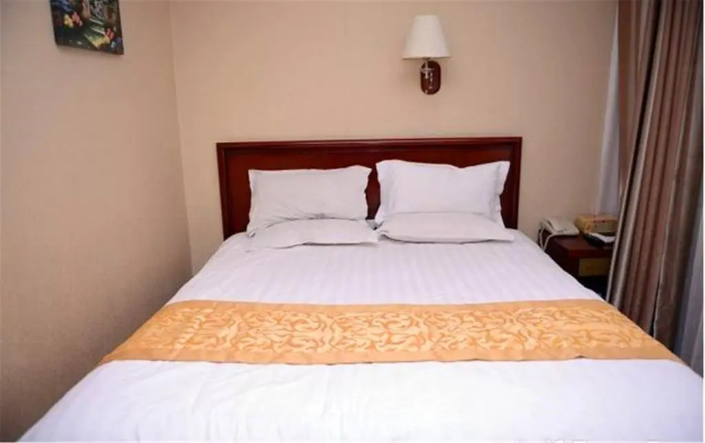 GreenTree Inn Harbin City Central Avenue Hotel