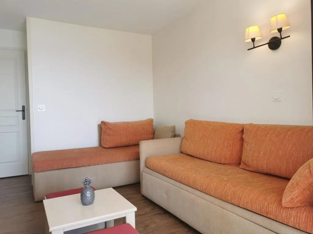 Appartement Cannes la Bocca, 2 pièces, 4 personnes - FR-1-609-39