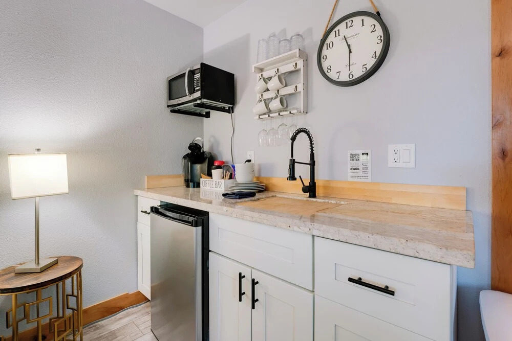 Wooded 2-unit Combo, 1 Mi to Lake Almanor
