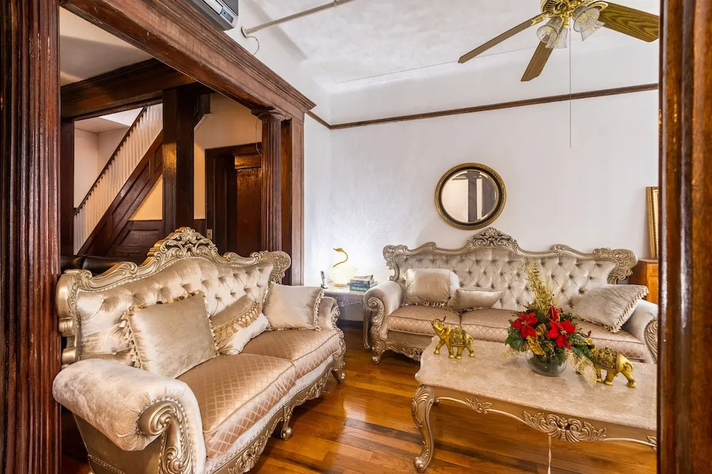 KLO Guest House