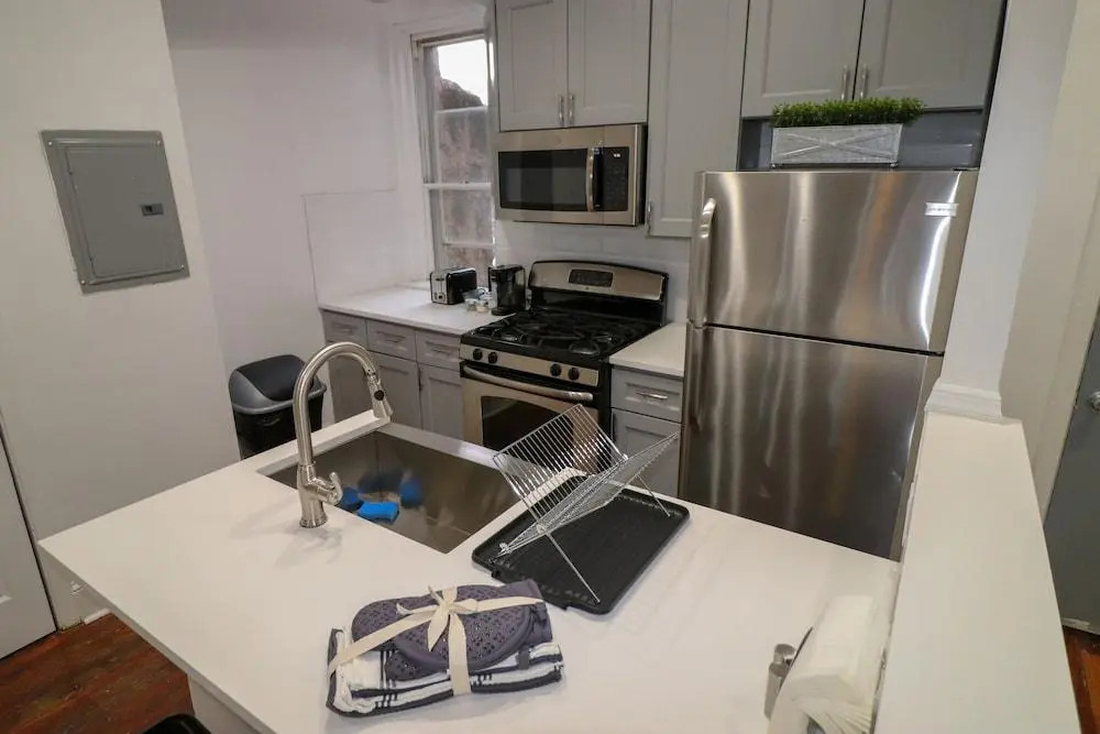 TheU-BnB