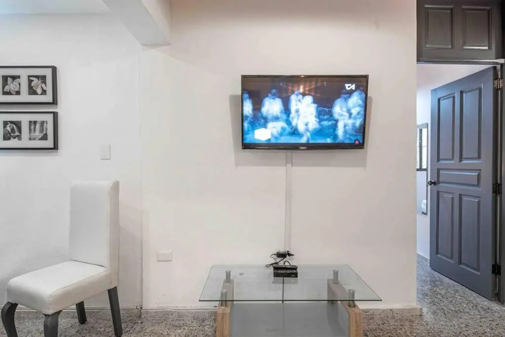 Escape Apartment in Gazcue Close to the Presidential Palace