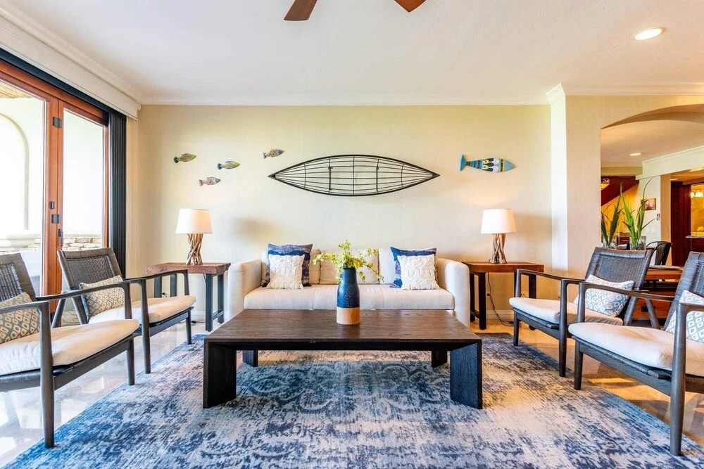 Spacious Open-Concept Condo with Stylish Design, Direct Beach Access & Resort-Style Amenities