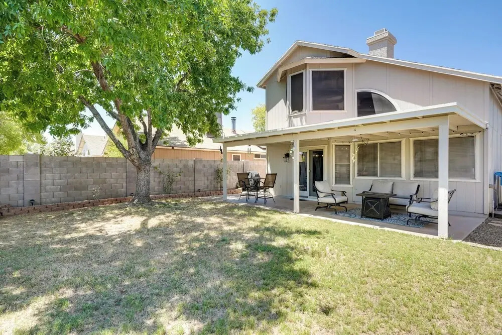 North Phoenix Home! Great Location + Private Patio