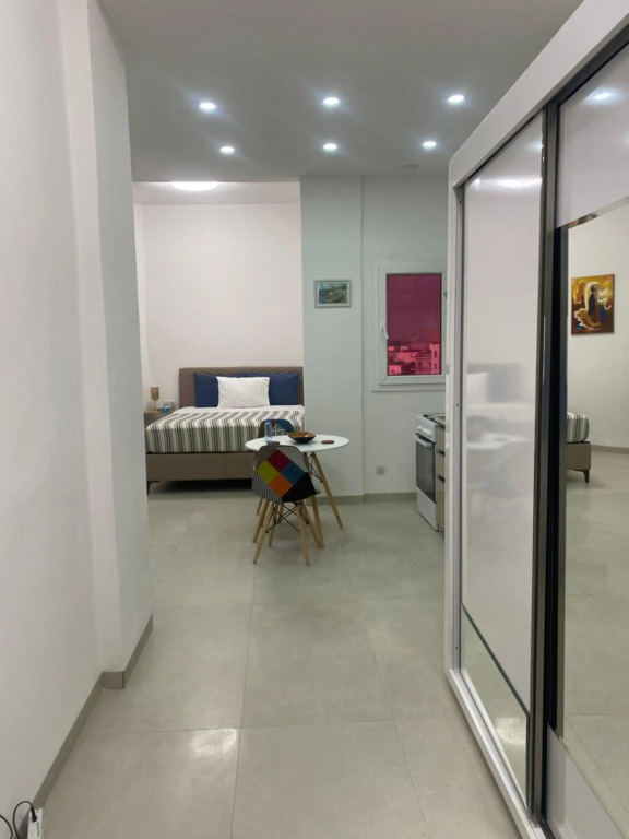 Studio Moderne et Élégant