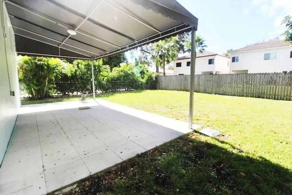 3BR 2BA Coral Terrace House by ASVR-2530