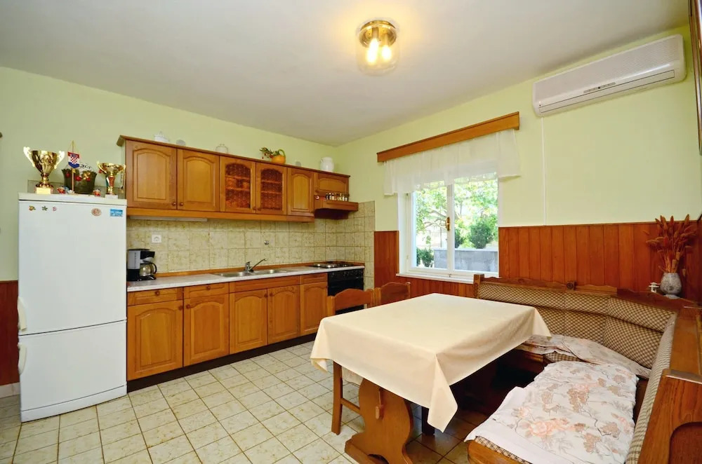 Apartment Veljko