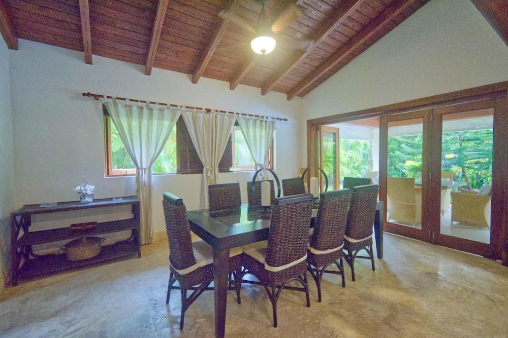 Cozy Private Villa in Amazing Beach Golf Resort