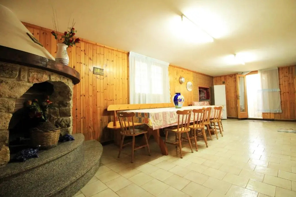La Taverna