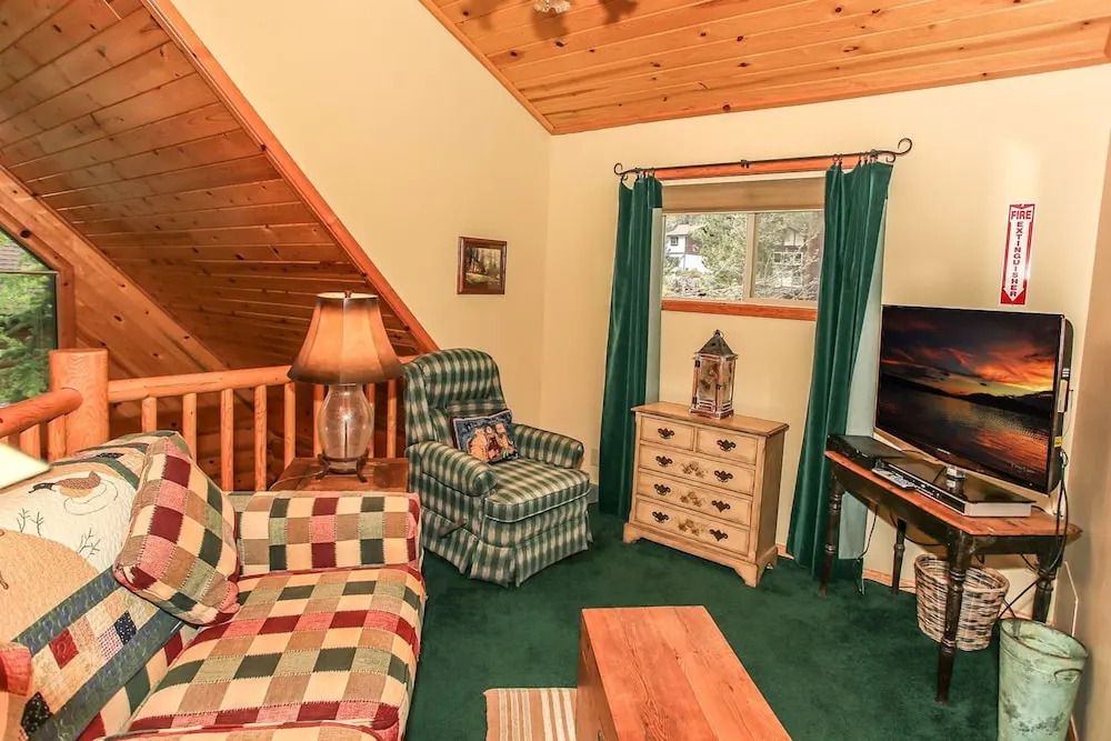Three Bear's Den