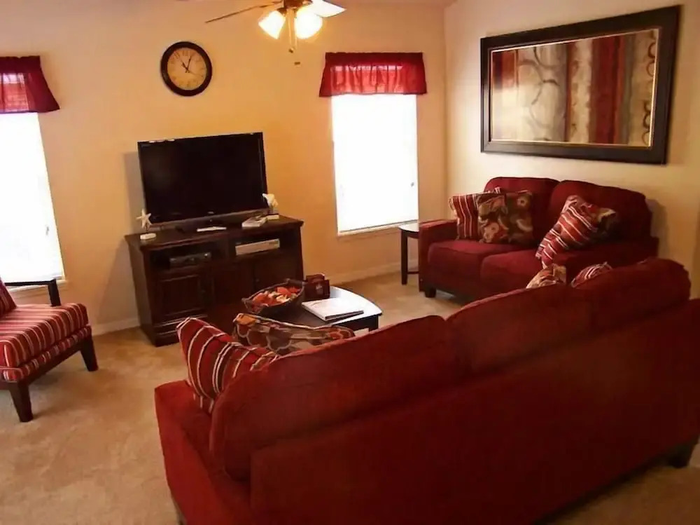 251 Sandy Ridge House 4 Bedroom by Florida Star