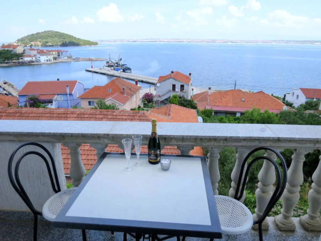 Mare Vista Sea View Apartment
