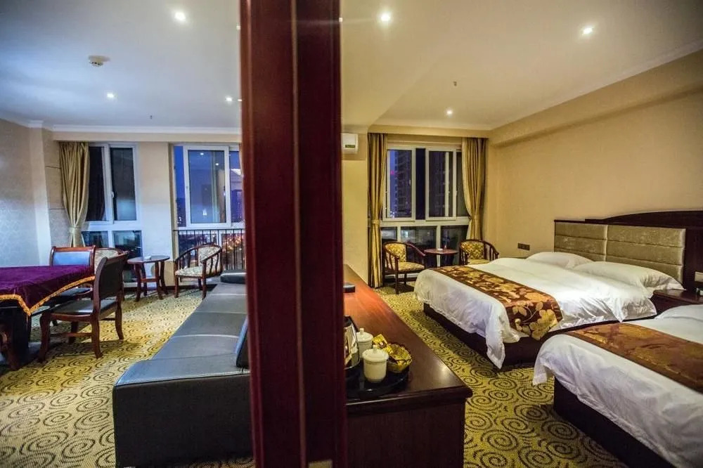 Vanble Hotel (Chongqing Yuanyang light rail station)