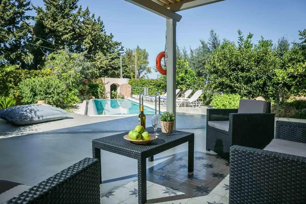Fanari House