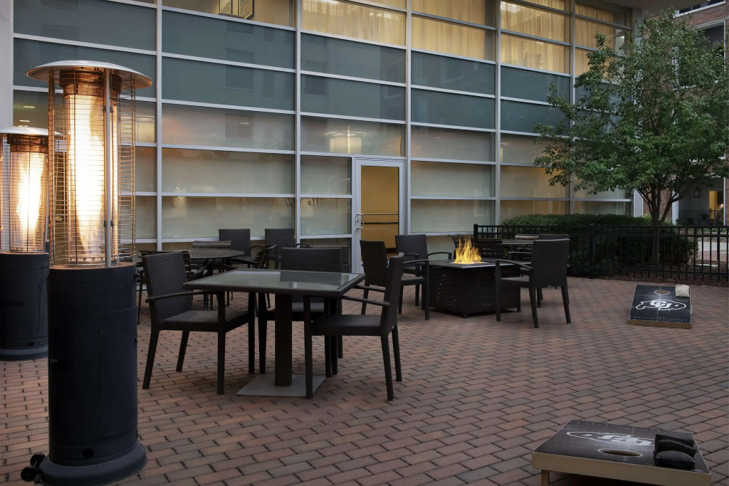 Hyatt Place Boulder Pearl Street - Newly Renovated